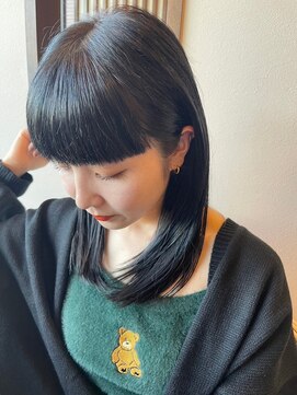 エイト 半田(EIGHT) ワイドバング切りっぱなしスタイル