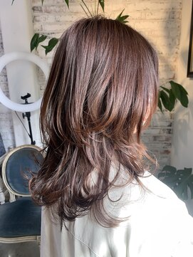 リアンバイアリュール(Lian by Allure) ウルフカット