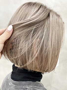 スー 渋谷(suu) ワンレンボブミルクティーベージュグレージュハイライト