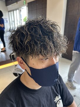 フォルテ 草薙店 波巻きパーマ