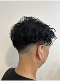 大人カッコいいメンズ「フェードパーマ」