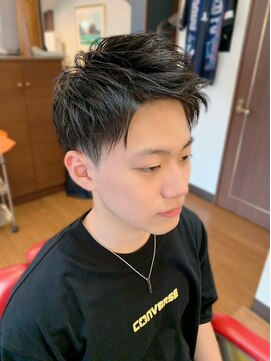 ヘアーワークス ブレーヴ(HAIR WORKS BRAVE) 爽やかブロックショート