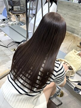 ヲタク(wotaku.) アッシュグレー透明感カラーくすみカラー髪質改善トリートメント