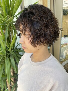 アーティ(aaty) ショートパーマ