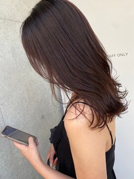 フリーラ 横浜(freera) 黒髪/グレーベージュ/レイヤーロング/前髪パーマ[横浜駅]