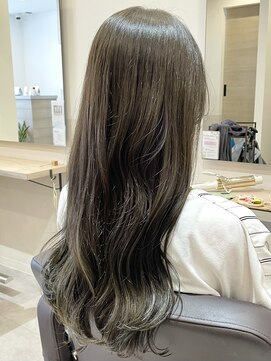 アヤナバイアヤラ 西船橋店(ayana by ayala) 【今井由奈】オリーブカラー×ロング