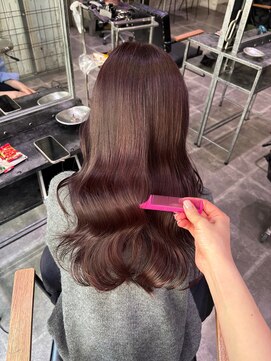 ウム(UMM) ピンクブラウン / 髪質改善トリートメント