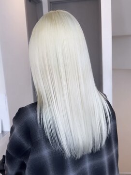 ミーム 原宿 表参道(meme) ホワイトブロンドヘアーお任せください！