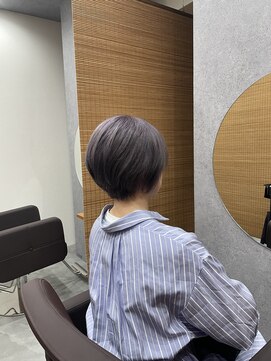 互感 近岡店 丸みショートボブ