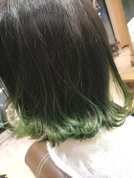 アグ ヘアー ビオラ 弘前駅前店(Agu hair viola) 裾カラー　ラインカラー　グリーン