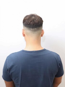 ワンワンオー バーバーショップ 長浜店(@110 BARBER SHOP) 20代～30代オススメロンポワフェード