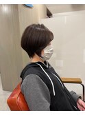 細部までこだわるショートスタイル