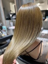 スリー 麻布(THLEE)&nbsp;グレージュカラー/ ロングレイヤー /ニュアンスカラー/ウルトワ