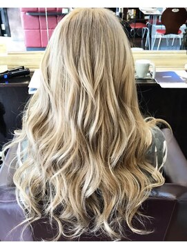 シャンプーボーイアネックス(SHAMPOO BOY Annex) 外国人風ブランドカラーby ERINA