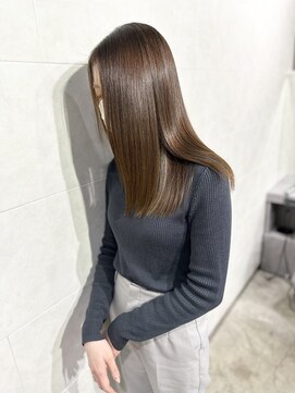 キュア 表参道(CURE) 黒髪/グレージュカラー/ココアベージュ/ヘルシーロング[表参道]