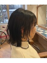 フルール(fleur)&nbsp;切りっぱなしウルフカット