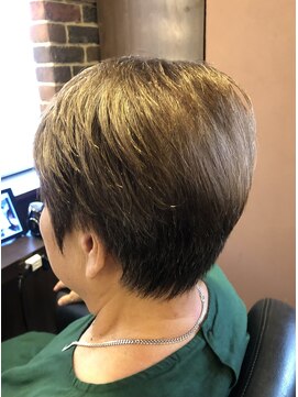 ネイトル(naitre) 大人ベリーショート