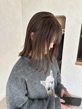 イルプロム 御厨店(illuprom.) 透けるブラウンベージュ