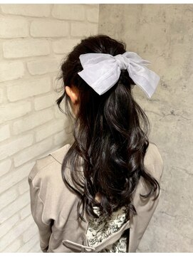 アフィナー(Afinar) 【横浜駅/横浜西口】ハーフアップ