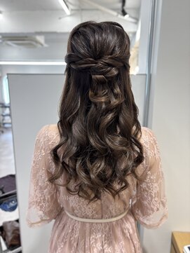 オリンテ バイ レシッド 表参道(orente by rcid) 【谷】ボリュームハーフアップ