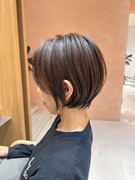 トリコ アヴェダ ららテラス北綾瀬(tricot AVEDA) キレイめショート