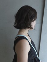 ルーム(Luum.) 癖や残ったパーマを活かしたニュアンスボブ