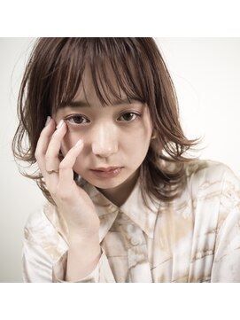 シック(CHIC) [さいたま市　大宮]髪質改善ウルフミディアムレイヤー