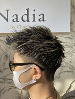 ナディアバイカリス(Nadia by charis)&nbsp;メンズショート|ハイライト|フェード|アップバング