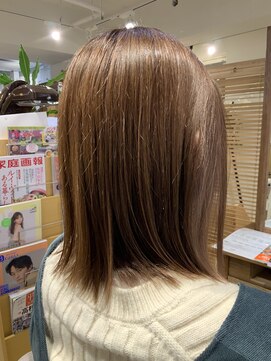 ユーネリー(U-NERY) ミディアムスタイル