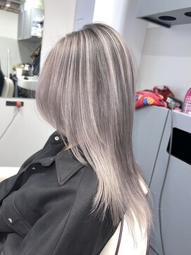 エゴ 池袋(EGO) ホワイトシルバー