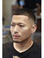 タフ バーバーショップ(TOUGH BARBER SHOP)&nbsp;クロップスタイル　スキンフェード