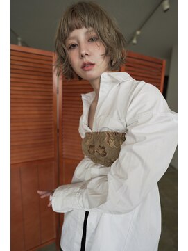 アオイ(aoi.) ブロンドブラウンベージュ