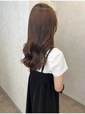 くすみブラウン
