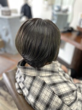 アート(art) 白髪ぼかしハイライト+オリーブカラー