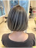 びれボブミニウルフ透明感シルバーアッシュグレージュカラー