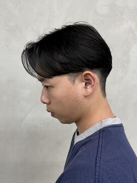 ニコ トウキョウ ロジック(nico TOKYO Logic) メンズセンターパートニュアンスパーマアップバング