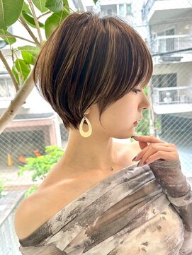 セイントローレン バイ ジルブラン(St.Lauren by JIL BLAN) ハイライトバレイヤージュダブルカラーショートカット