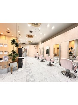 小さな悩みも、おしゃべり感覚で気軽に相談。初めてでも緊張しない、温もりあふれる居心地の良い空間◎