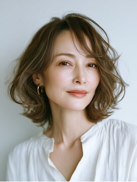 クラゲヘアー/小顔/ココアベージュ/オリーブグレー/川西