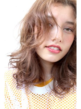 ミラバイグリーン(Mira by green) Undulate springy perm -『semi long』-