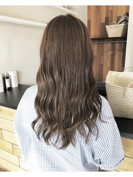 ローラム(LOLAM) ブルージュカラー