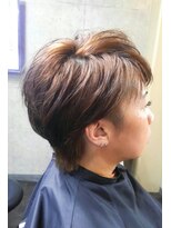 ヘアーコントライブルーム 魅人(Hair contrive room MEIREN)&nbsp;・2ブロックショート