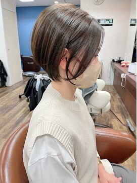 スリー(Th:ree) 大人可愛い20代30代40代丸みとくびれショート◎