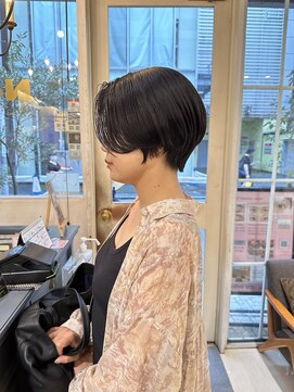 ネオリーブアイム 横浜西口店(Neolive aim) ハンサムショート_暗髪グレージュ_マッシュショート_くびれヘア