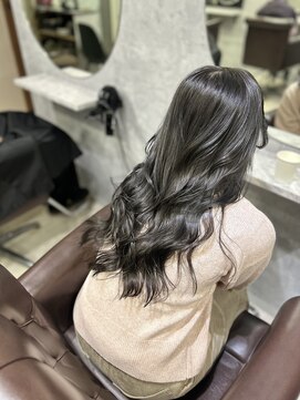 グラッジ 池袋(GLADGE) ダークグレージュ オリーブベージュ グレー