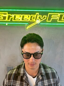 グリーディーフォックス 代々木(Greedy FOX) 波巻き/ハイライト/マッシュパーマ/ウルフ[シェービング]
