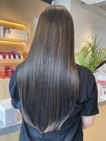 シダ(sida SAIIN)&nbsp;20代30代ロングレイヤー