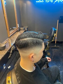 キングスマントーキョー 立川店(KINGSMAN TOKYO) サイドパート