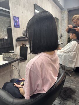 コワファースト長崎シャンプーボーイ 2nd(COIFF1RST 長崎 SHAMPOO BOY) ミディアムボブ まるみボブ