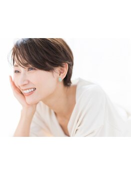 貴方の"なりたい"に出会える♪≪伸びても扱いやすく長持ち◎大人女性に上品×似合わせＳＴＹＬＥを実現≫